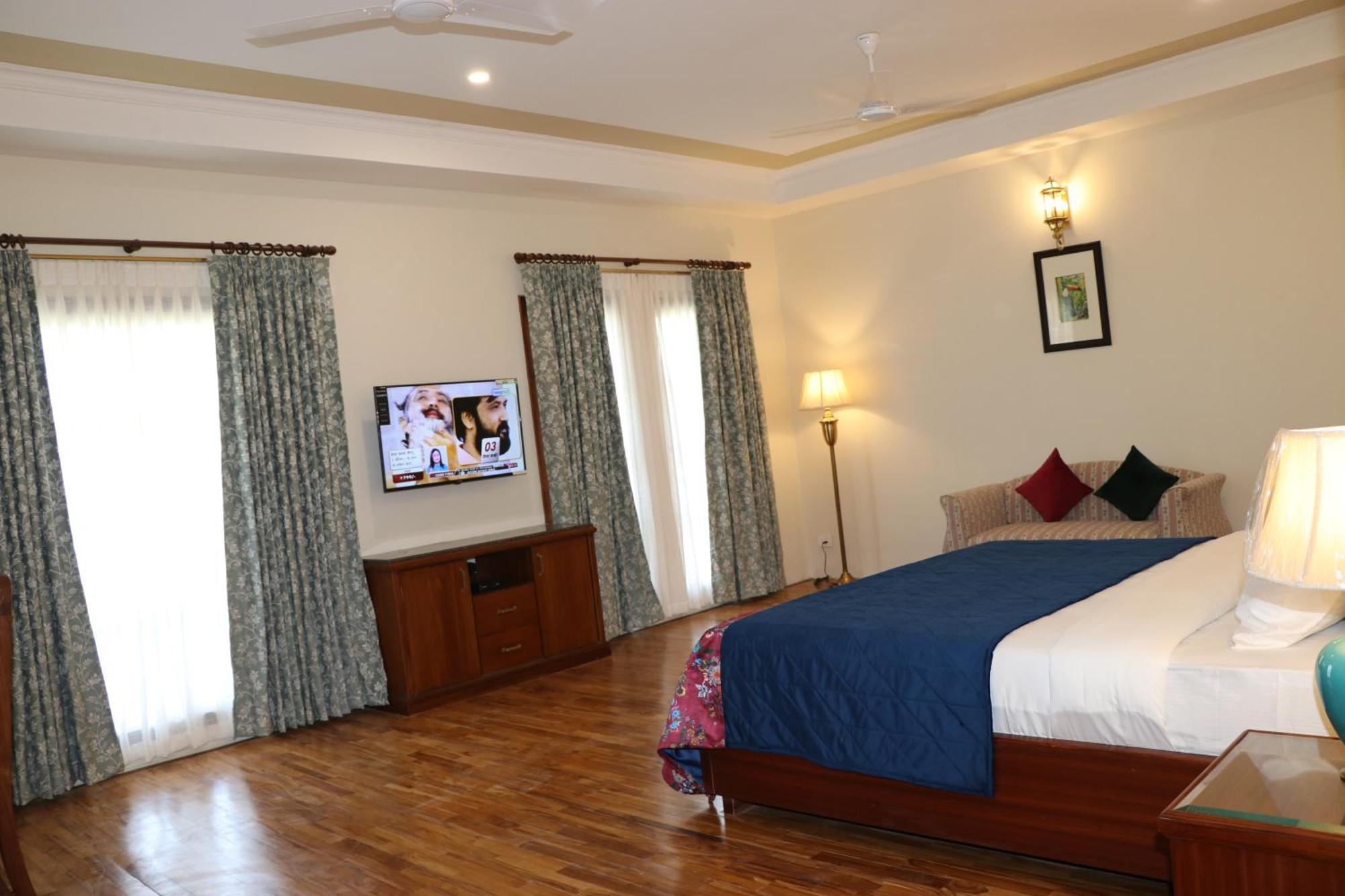Royale De' Casa Resort Kaziranga Exterior photo